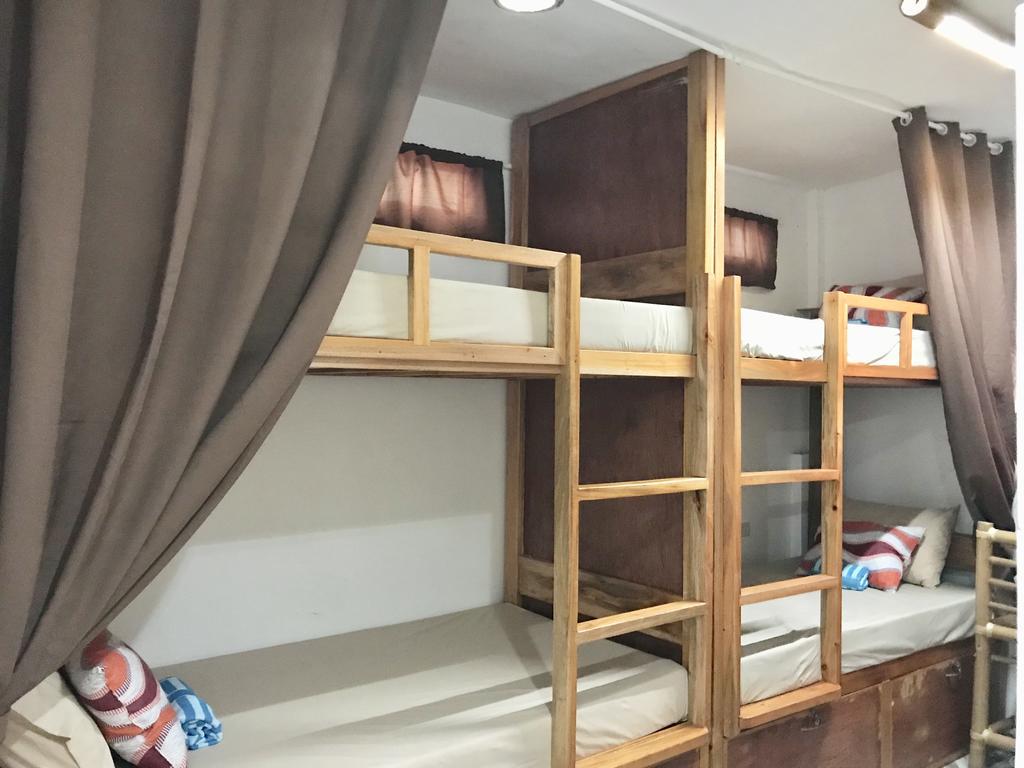 Koko'S Place Diniwid Balabag  المظهر الخارجي الصورة