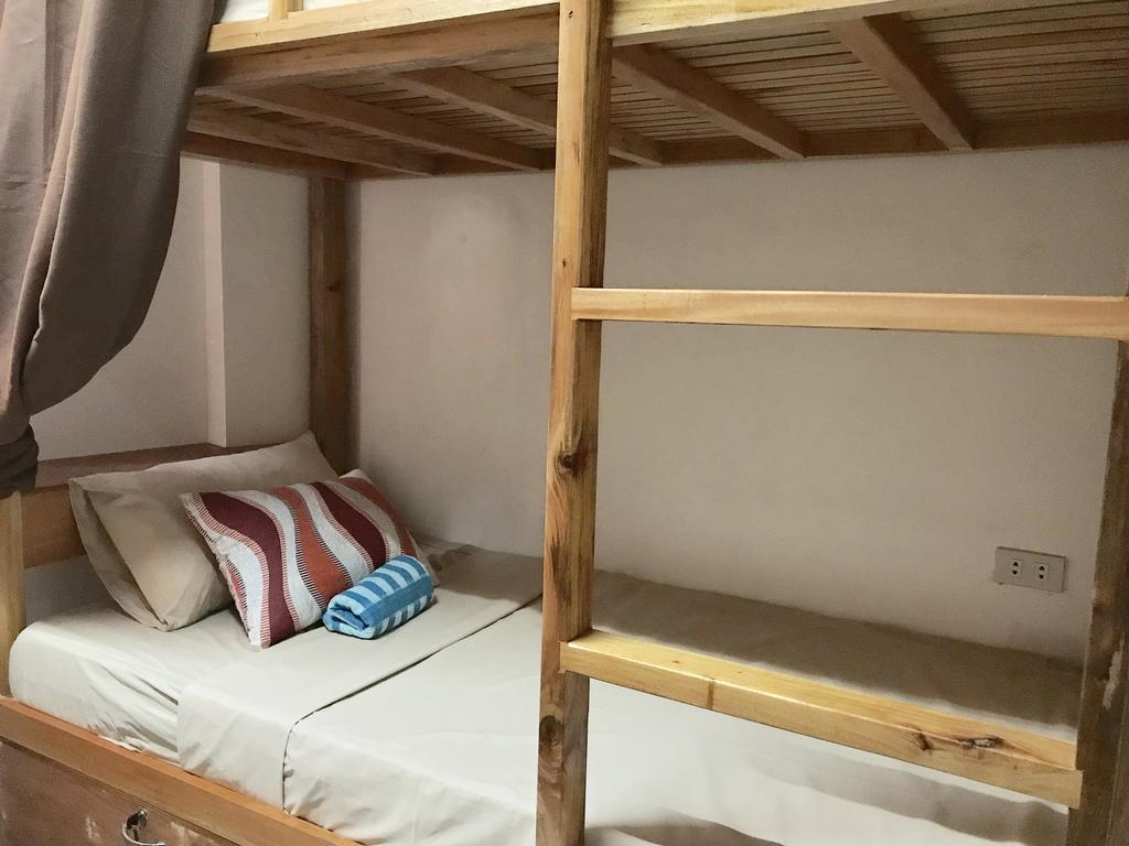 Koko'S Place Diniwid Balabag  المظهر الخارجي الصورة